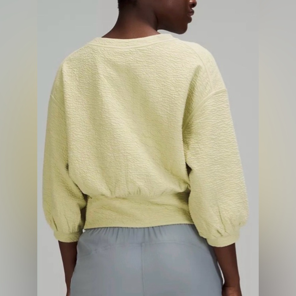 Lululemon Athletica Textured Crewneck Pullover - Picture 2 of 7